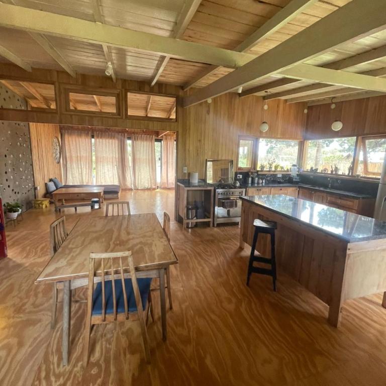 Casa de Fer en Altas Tierras Chapadmalal Mar Del Plata - Two-Bedroom House - 7
