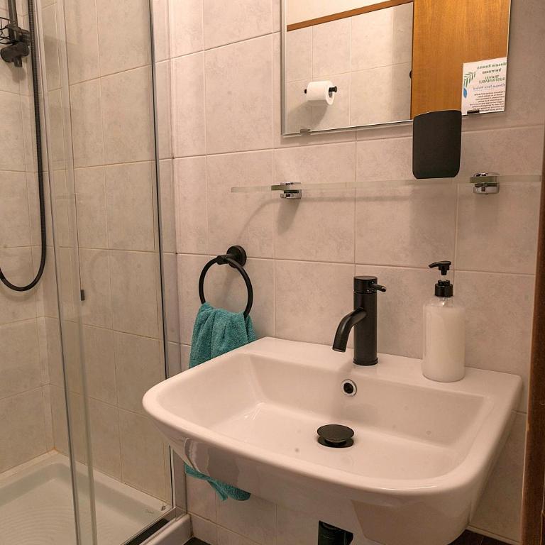 Macaia Village Life Room with AC #2 - Double Room - 8