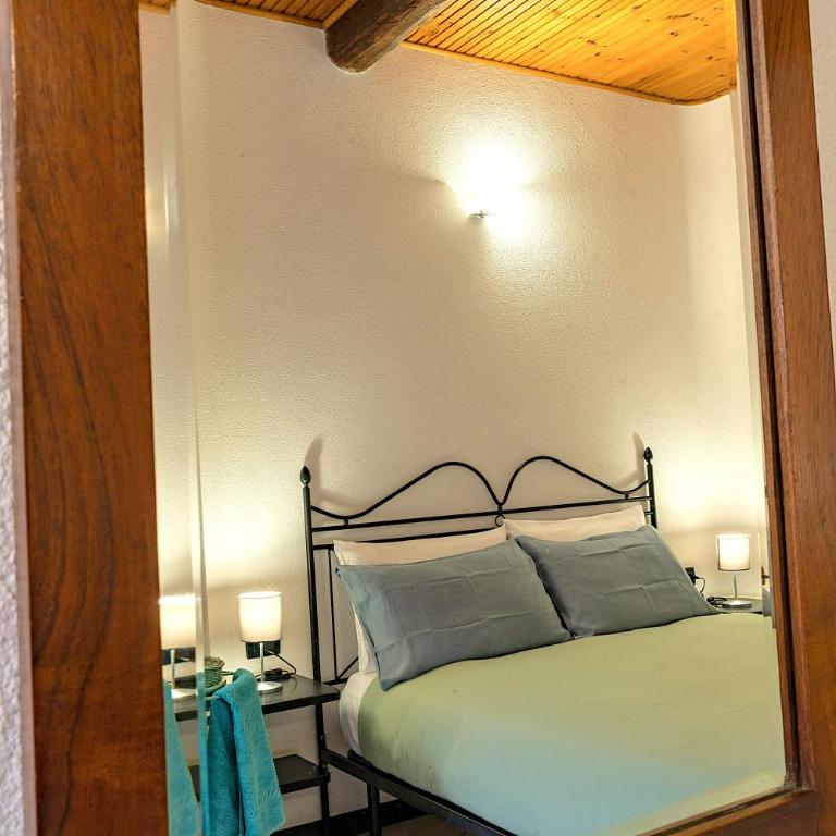 Macaia Village Life Room with AC #2 - Double Room - 11