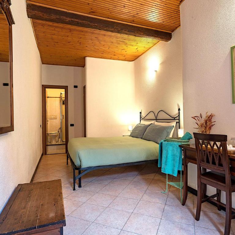 Macaia Village Life Room with AC #2 - Double Room - 17