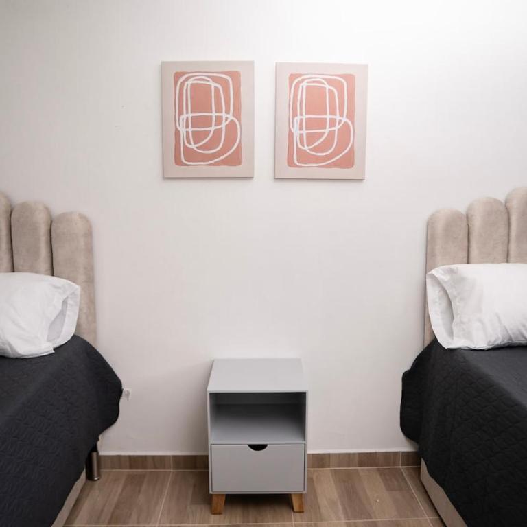 Newly remodeled house a block away from the park - Apartamento de 3 dormitorios - 1