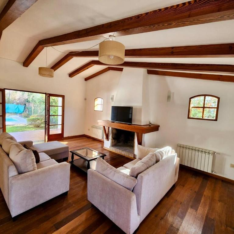 Estancia Bogotá - Six-Bedroom House - 38