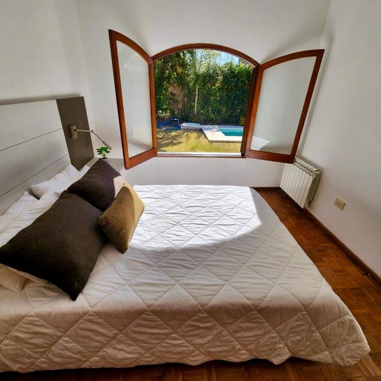 Estancia Bogotá - Six-Bedroom House - 40