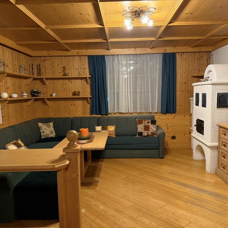 Campiglio Trilocale Dolomiti - Appartamento con 2 Camere da Letto - 1
