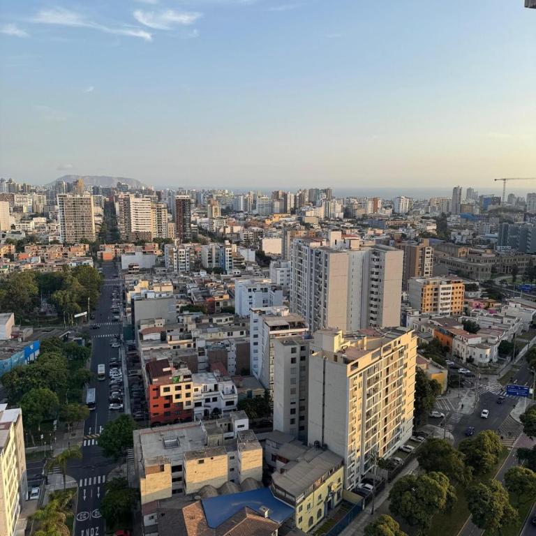Salaverry Luxury Apartment - Three-Bedroom Deluxe Apartment - 5