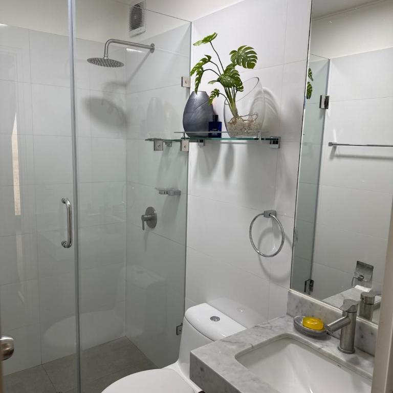 Salaverry Luxury Apartment - Three-Bedroom Deluxe Apartment - 14