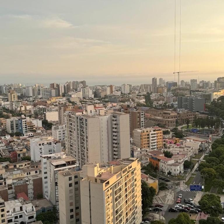 Salaverry Luxury Apartment - Three-Bedroom Deluxe Apartment - 33