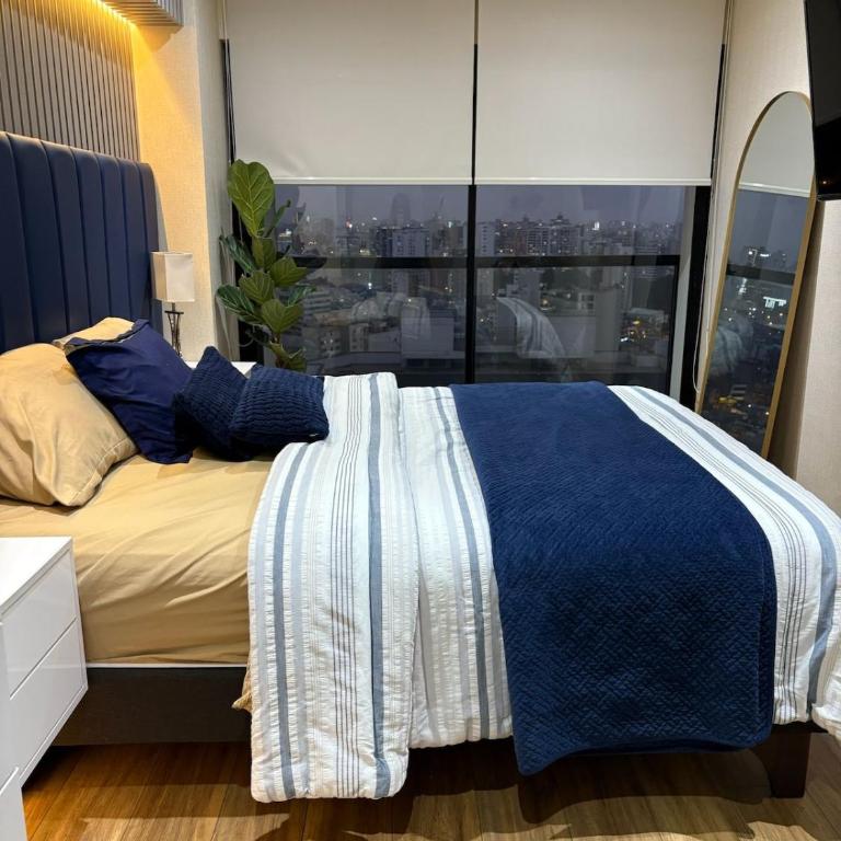 Salaverry Luxury Apartment - Three-Bedroom Deluxe Apartment - 34