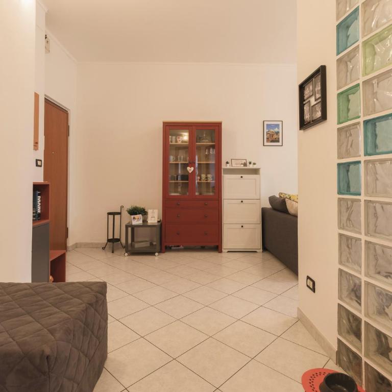 Laura's Home - Appartamento con 2 Camere da Letto - 41