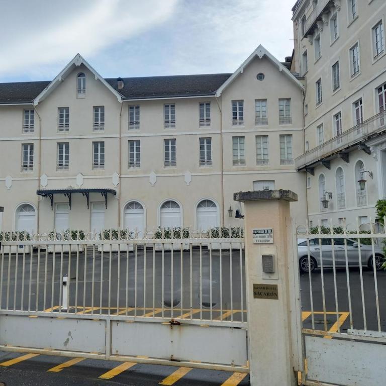 Appartement T3 classé 2 étoiles en hypercentre avec parking privé à Luchon - Apartment mit 2 Schlafzimmern - 5