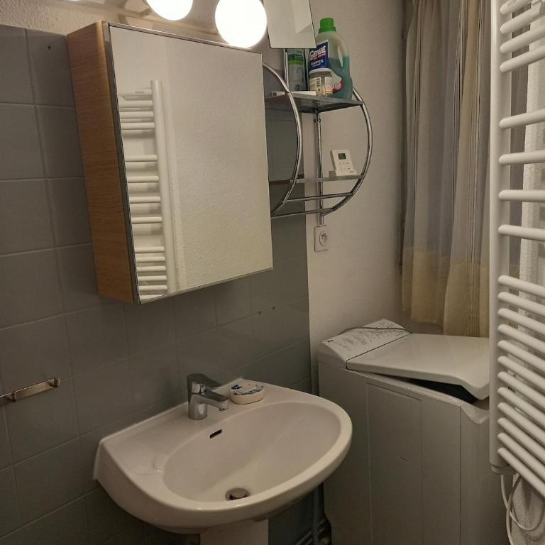 Appartement T3 classé 2 étoiles en hypercentre avec parking privé à Luchon - Apartment mit 2 Schlafzimmern - 15