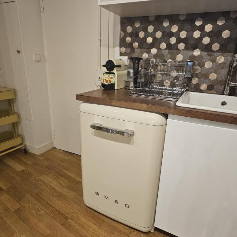 MAGNIFIQUE LOFT ! MODERNE & PARISIEN QUARTIER EMILIE In PARIS ! NOTRE-DAME & PANTHEON ! - Appartement 1 Chambre - 17