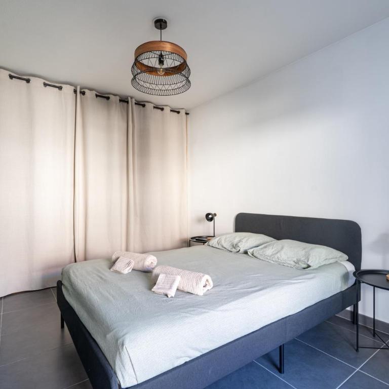 Charming 2-room apartment in Lavandou, terrace, parking, air conditioning - Apartment mit 1 Schlafzimmer - 10