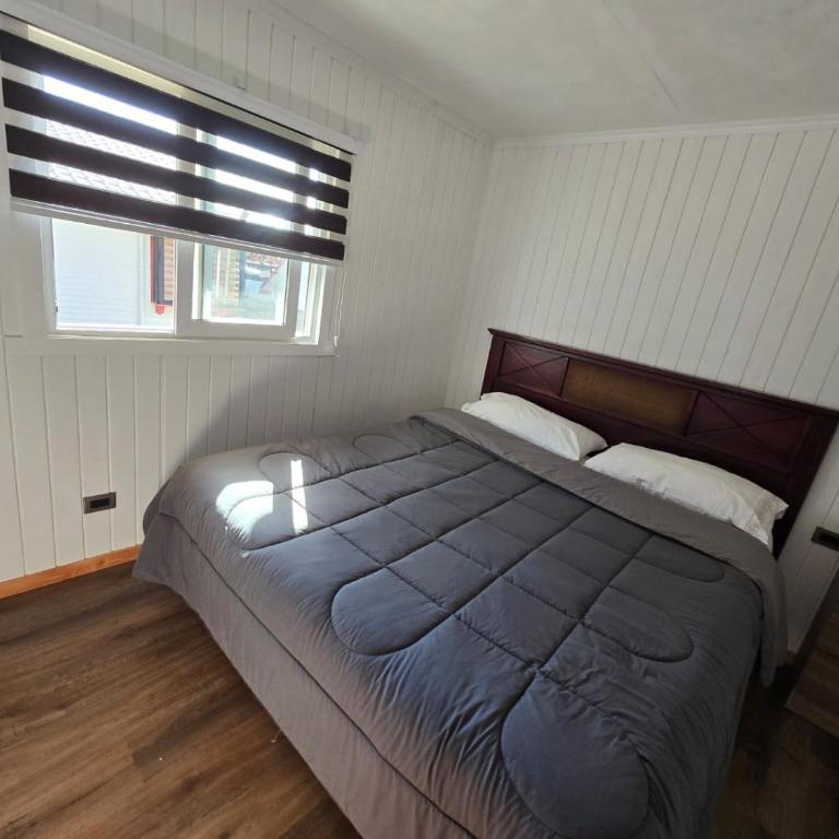 Cabañas con hermosa vista al rio - Three-Bedroom House - 14