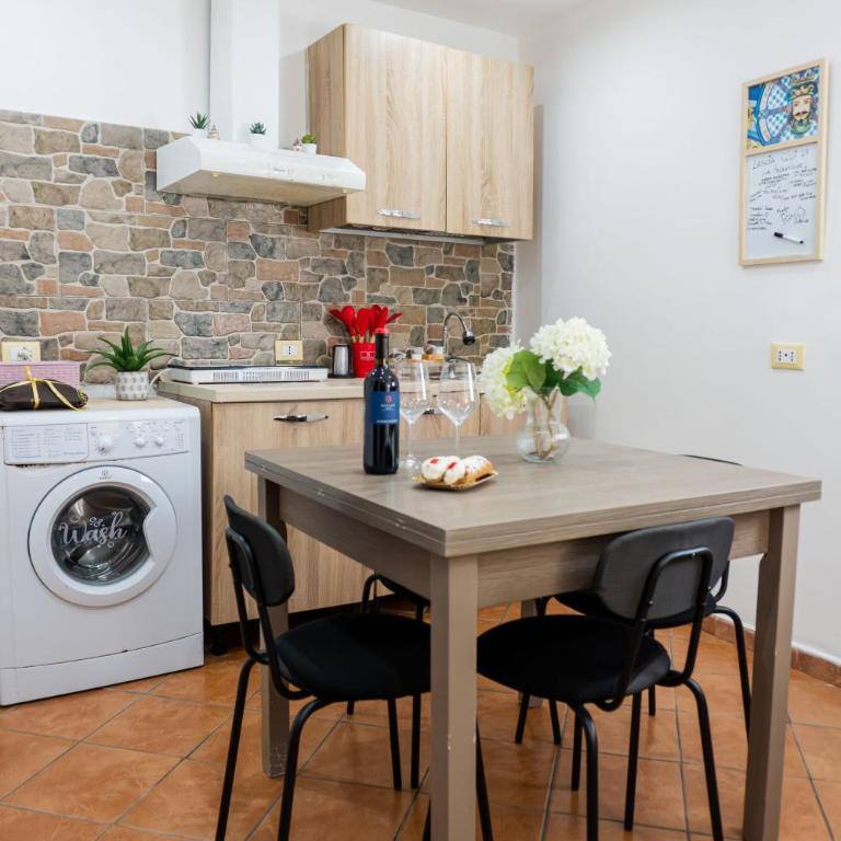 QuattroCantiApartment2 Palermo - Appartamento con 2 Camere da Letto - 4
