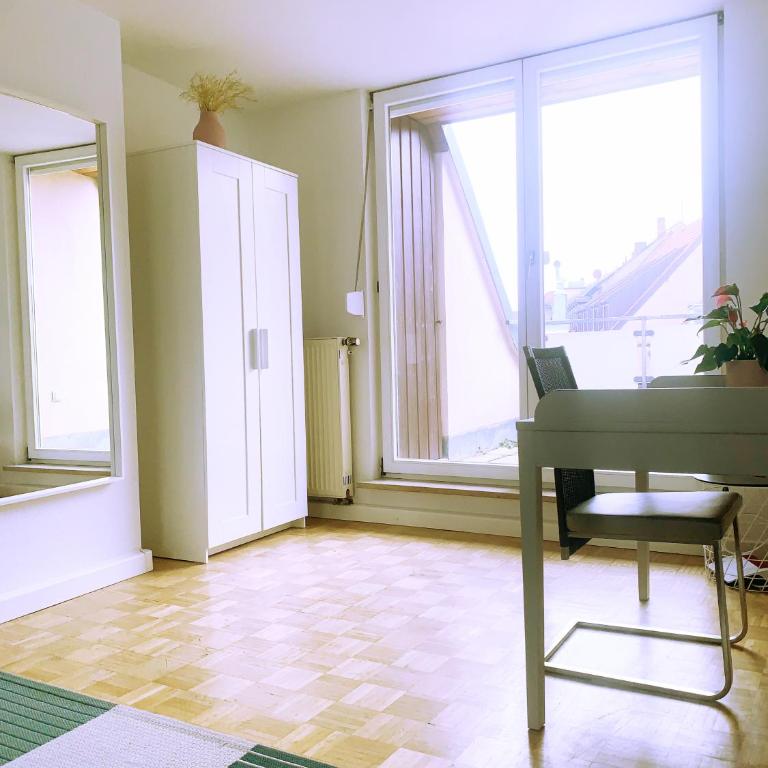 Spacious and quiet old town appartment - Apartment mit 2 Schlafzimmern - 6