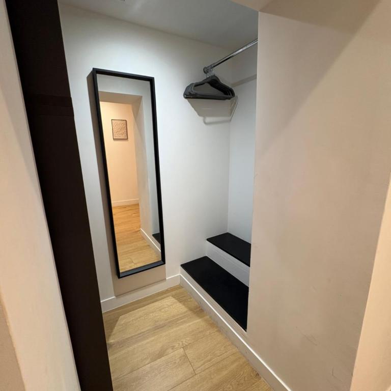 Charmant appartement au coeur de villeneuve loubet - Apartment mit 1 Schlafzimmer - 29