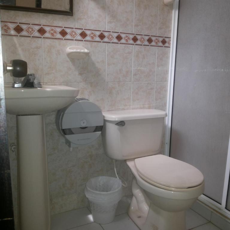 hotel hispanoamericano - Double or Twin Room - 4