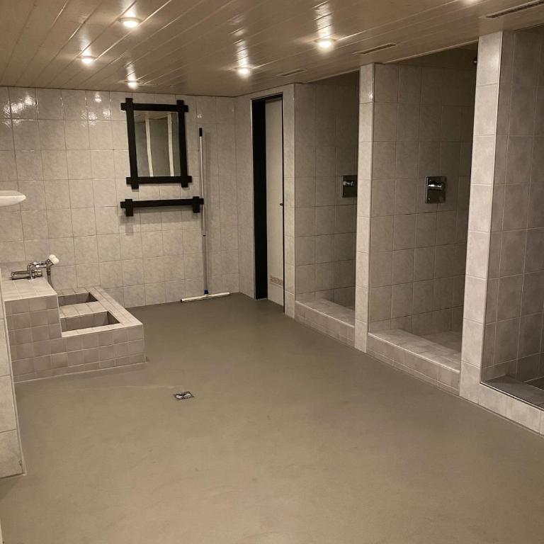 HappyLaax - Elegant Design Studio with Pool, Sauna, and Private Parking - Studio-Apartment mit 1 Doppelbett - 26