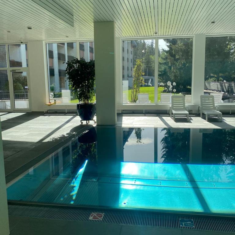 HappyLaax - Elegant Design Studio with Pool, Sauna, and Private Parking - Studio-Apartment mit 1 Doppelbett - 30