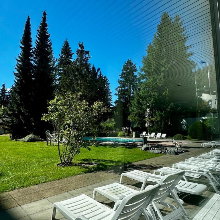 HappyLaax - Elegant Design Studio with Pool, Sauna, and Private Parking - Studio-Apartment mit 1 Doppelbett - 43