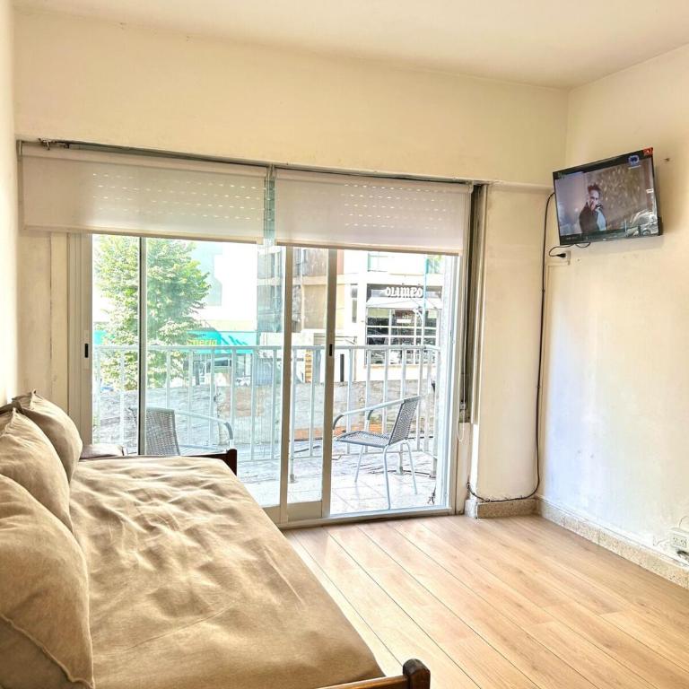 Monoambiente luminoso a una cuadra del mar - Apartamento de 1 dormitorio - 9
