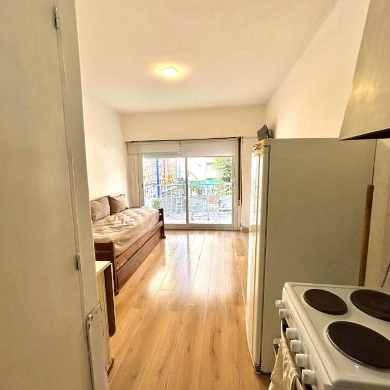Monoambiente luminoso a una cuadra del mar - Apartamento de 1 dormitorio - 10