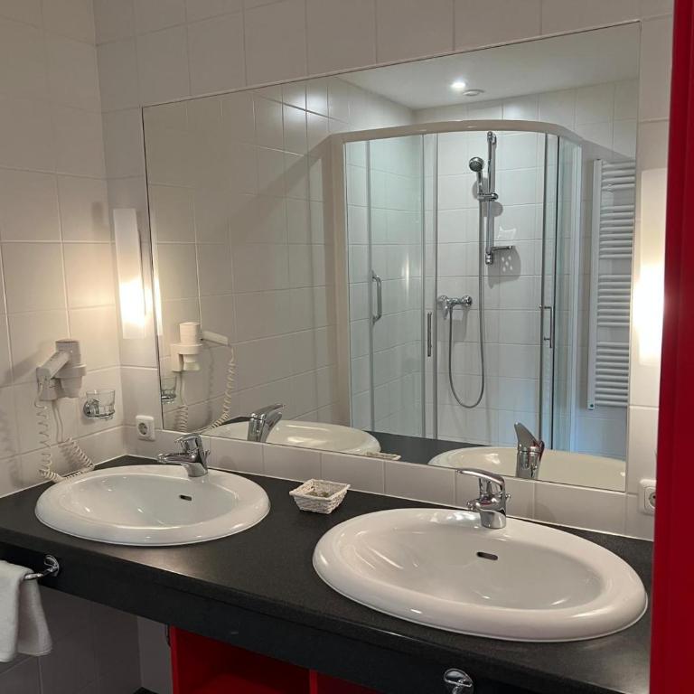 Hotel zum Kirchenwirt Mariazell - Junior Suite con Balcone - 7