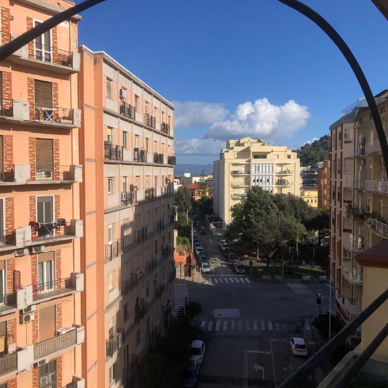 Cadorna Attico San Benedetto - Appartamento con 2 Camere da Letto - 1