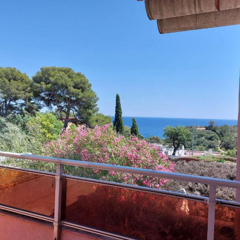 CA170-038 Studio Cabine 4 couchages Cavalaire sur Mer - Apartamento Estudio con vistas al mar - 11