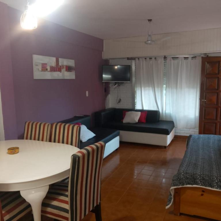 Costa chica ph a 3 cuadras del mar - Apartamento de 1 dormitorio - 2