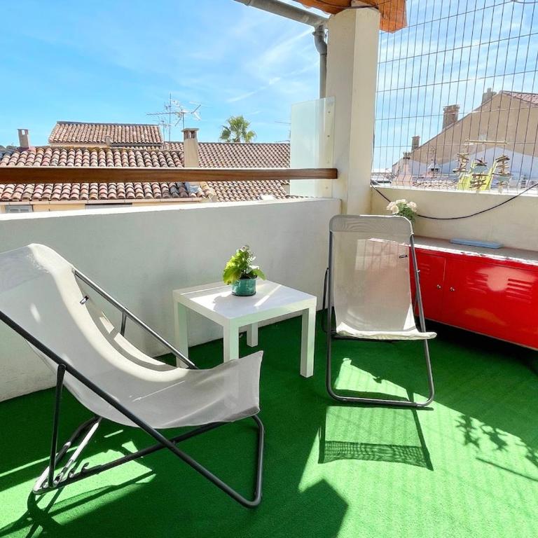 T2 climatisé Port de Sanary - grande terrasse - Apartamento de 1 dormitorio - 24