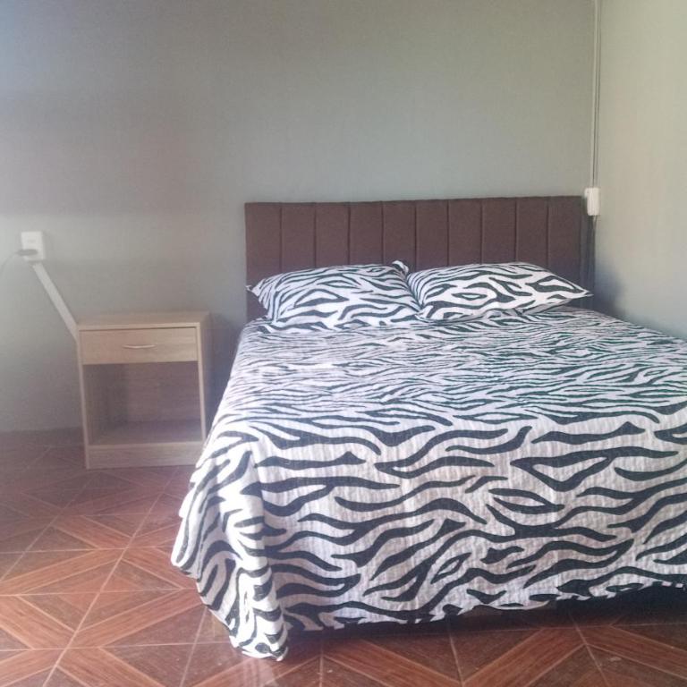 Departamentos L &S Quintero - One-Bedroom Apartment - 2