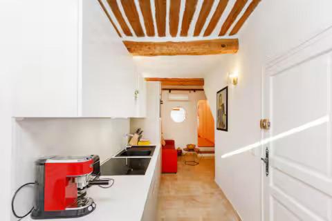"Philomer Safranier" Historic Old-Town Apartments, Sea View and Terrace Options - One-Bedroom Apartment with Ocean View (without Terrace) - 12