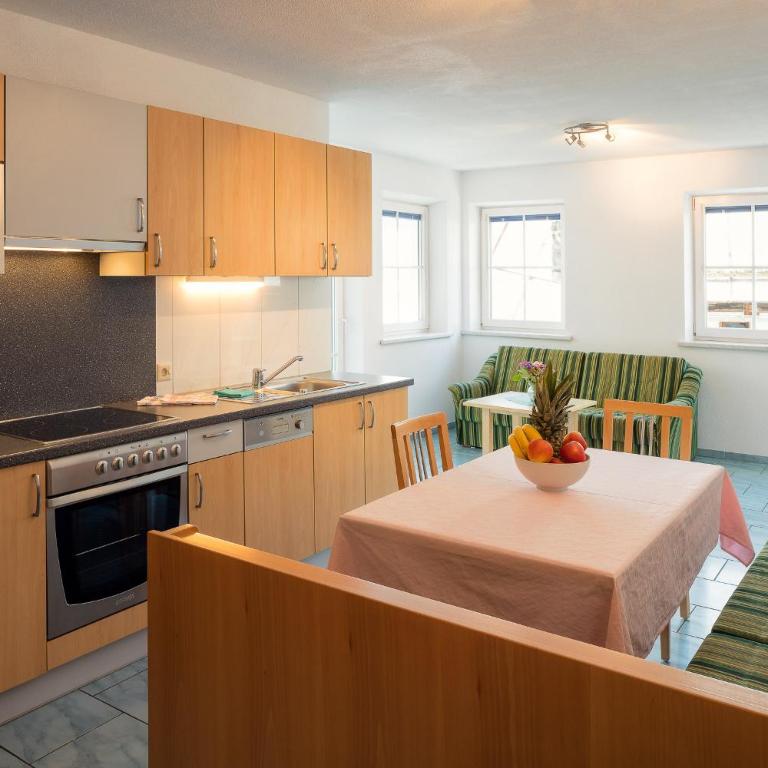 Adlerhorst Apart - Apartment mit 2 Schlafzimmern und Balkon - 5