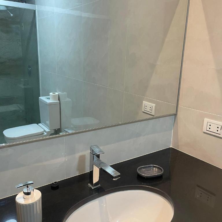 DEPARTAMENTO COMPLETO, LUJO, ESPACIO & Experiencia Total - Two-Bedroom Apartment with Balcony - 72