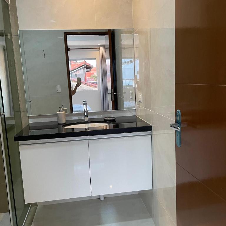 DEPARTAMENTO COMPLETO, LUJO, ESPACIO & Experiencia Total - Two-Bedroom Apartment with Balcony - 86