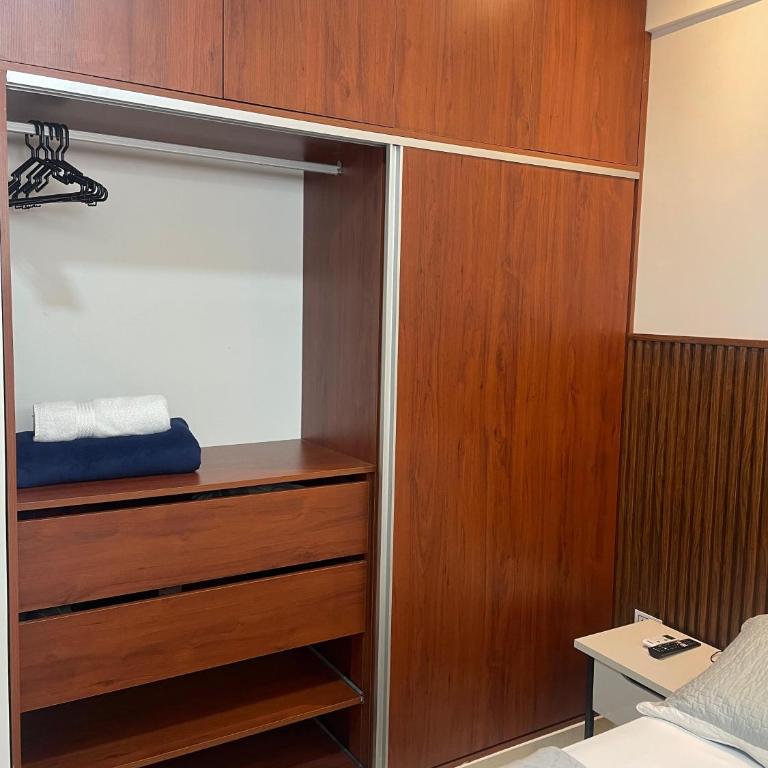 DEPARTAMENTO COMPLETO, LUJO, ESPACIO & Experiencia Total - Two-Bedroom Apartment with Balcony - 100