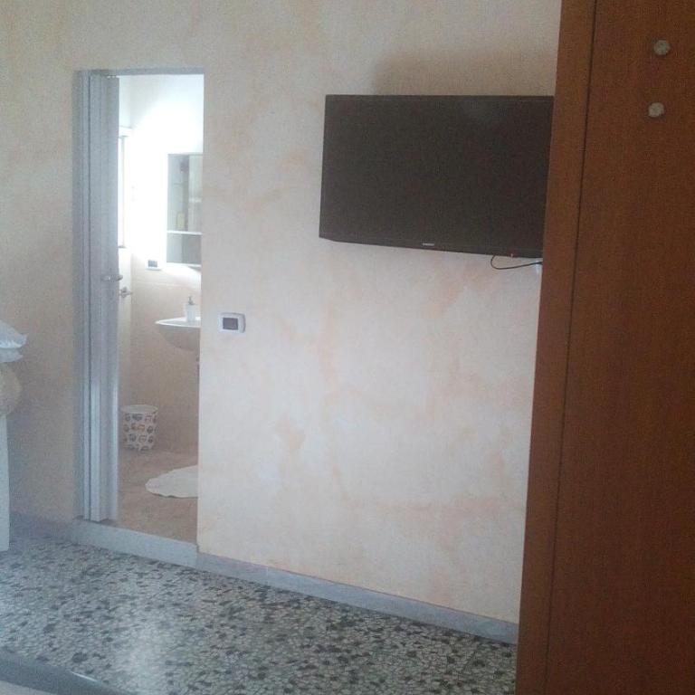 Bed And Breakfast Il Subacqueo - Family Room with Bathroom - 9