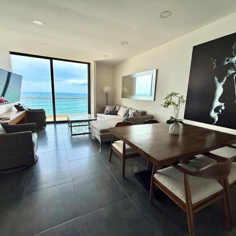 Boca de Cielo 601 Malecón - Two-Bedroom Apartment - 16