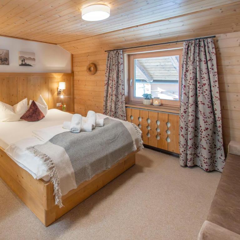 Zillertaler Hofchalets Schustererhof - Apartment mit 2 Schlafzimmern und Bergblick - 8