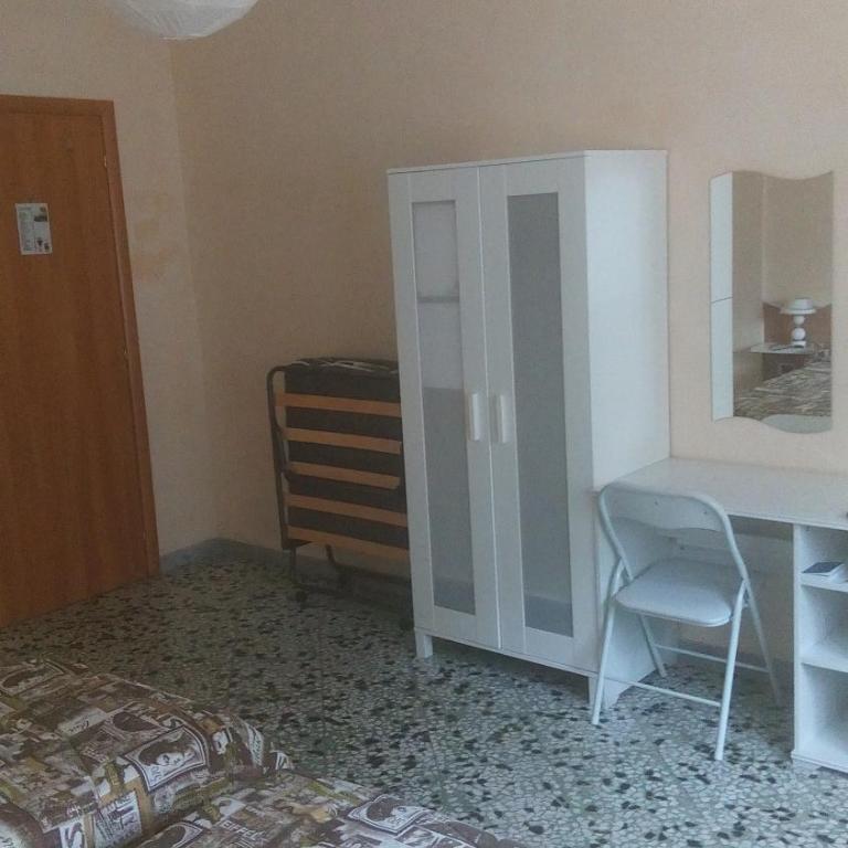 Bed And Breakfast Il Subacqueo - Family Room with Balcony - 6