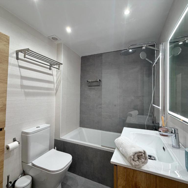 DOMuum Holidays - LAS CUMBRES Family Home - Apartamento de 3 dormitorios - 24
