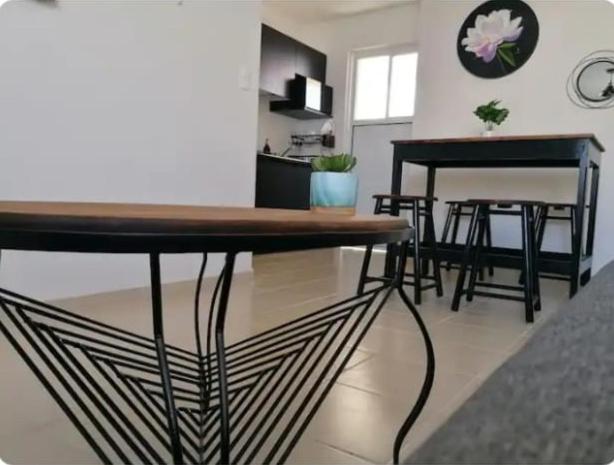 Depa muy cerca Parques Industriales de El Marqués - Two-Bedroom Apartment - 8