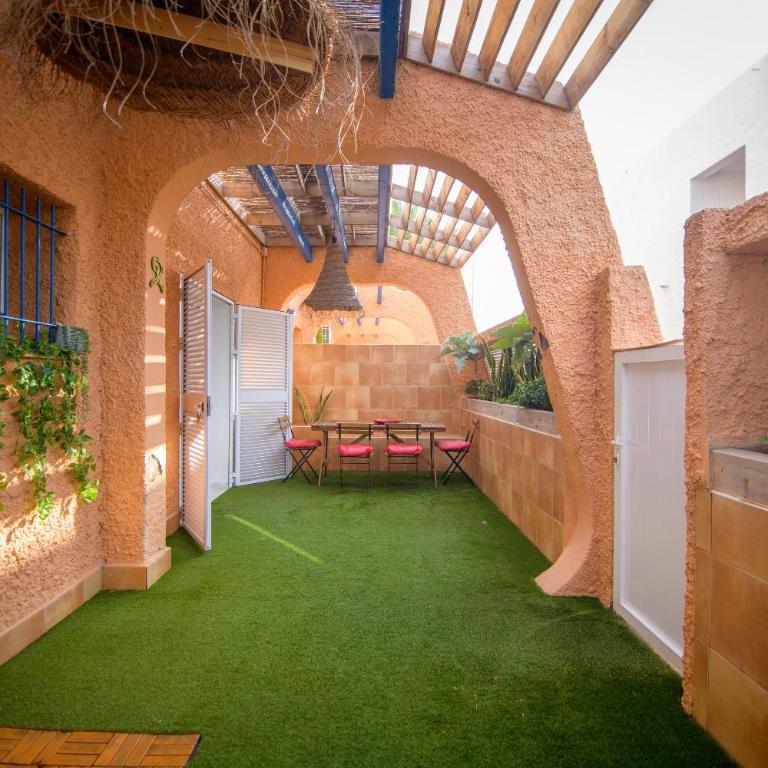 Natura Mediterranea 2 dormitorios naturista junto al mar - Apartamento de 2 dormitorios con terraza - 1