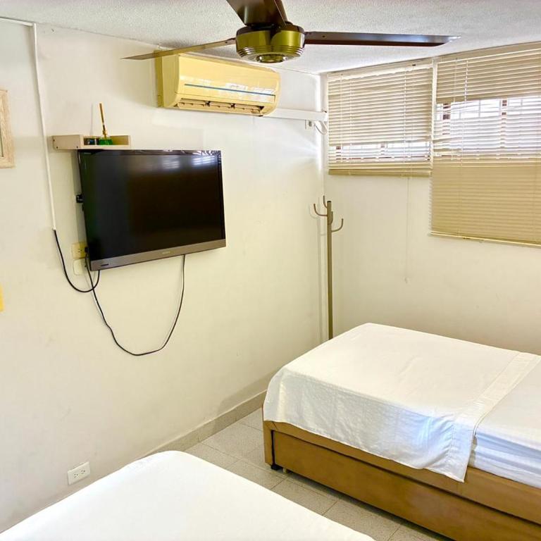 APARTAMENTO RODADERO BELLO MAR In - Apartamento de 3 dormitorios - 2
