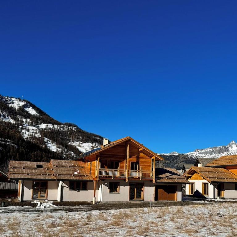 Chalet de charme 8 pers Vue montagne Terrasse Queyras - Chalet - 13