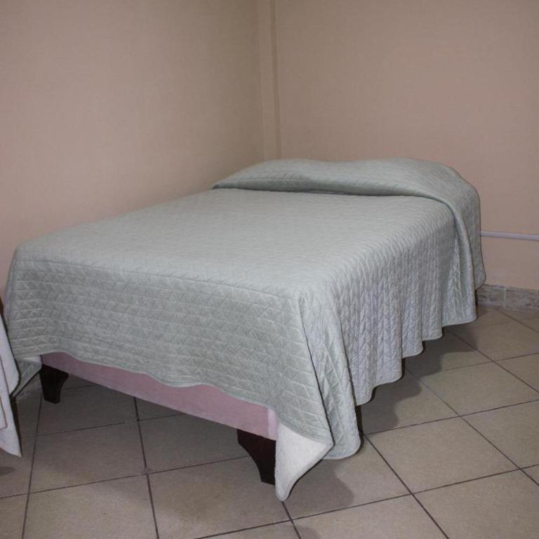 Acogedor departamento en 3er piso - Apartamento de 3 dormitorios - 12