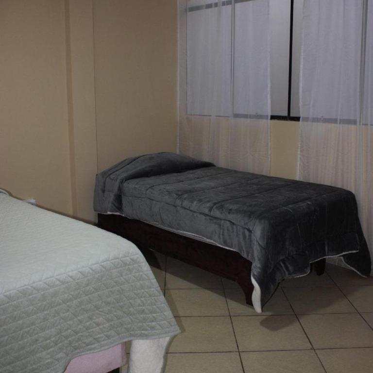 Acogedor departamento en 3er piso - Apartamento de 3 dormitorios - 13