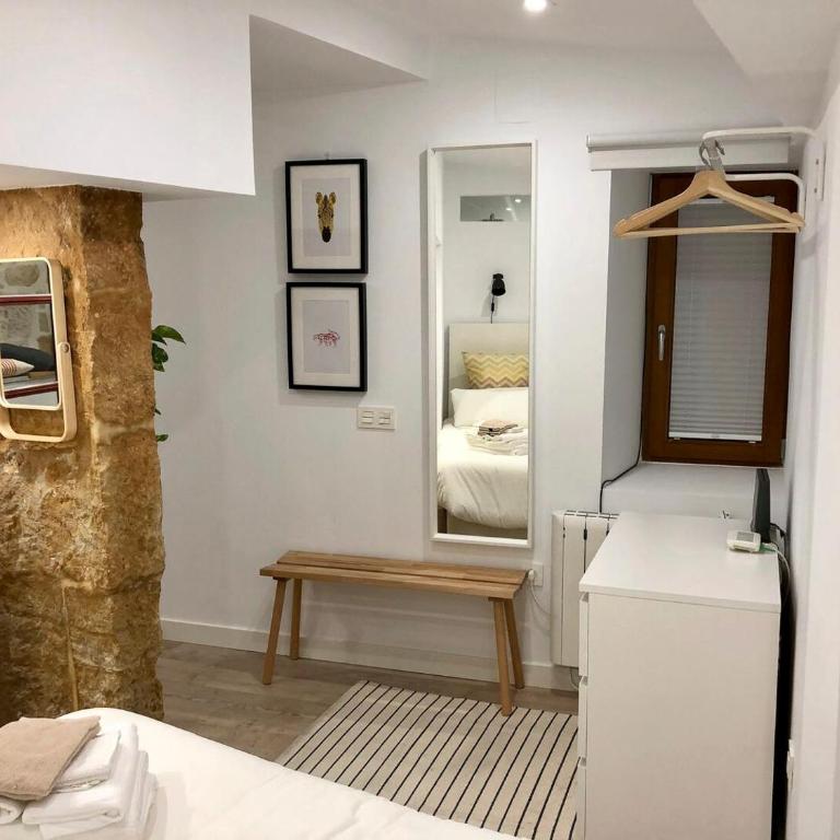 Exclusivo apartamento en casco antiguo - One-Bedroom Apartment - 28